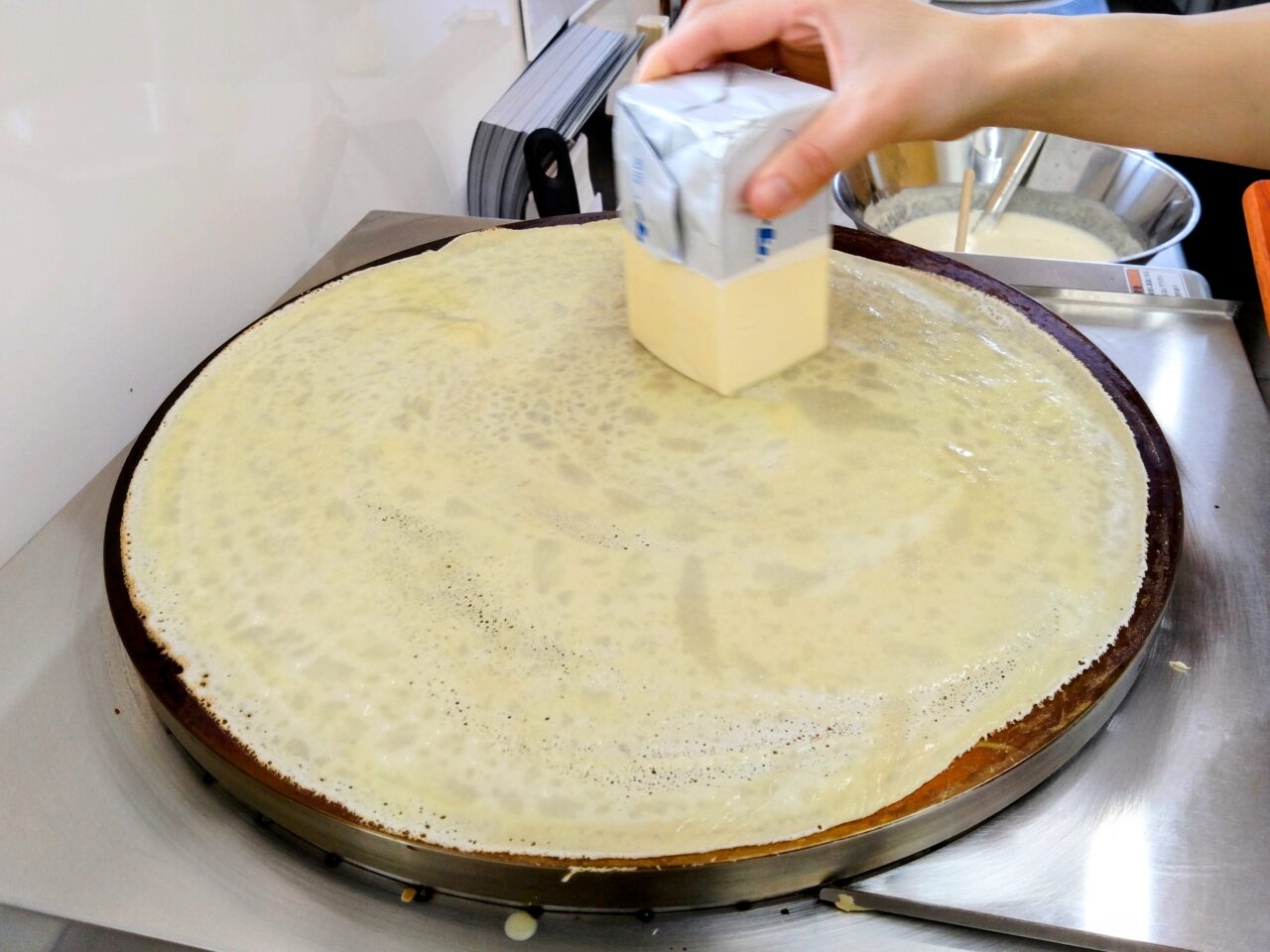 crepeCafe30-20250327-50