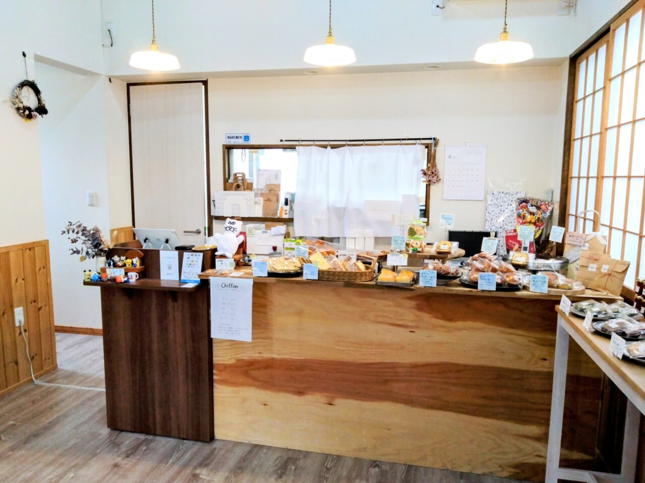 スピカ焼菓子店202504-14
