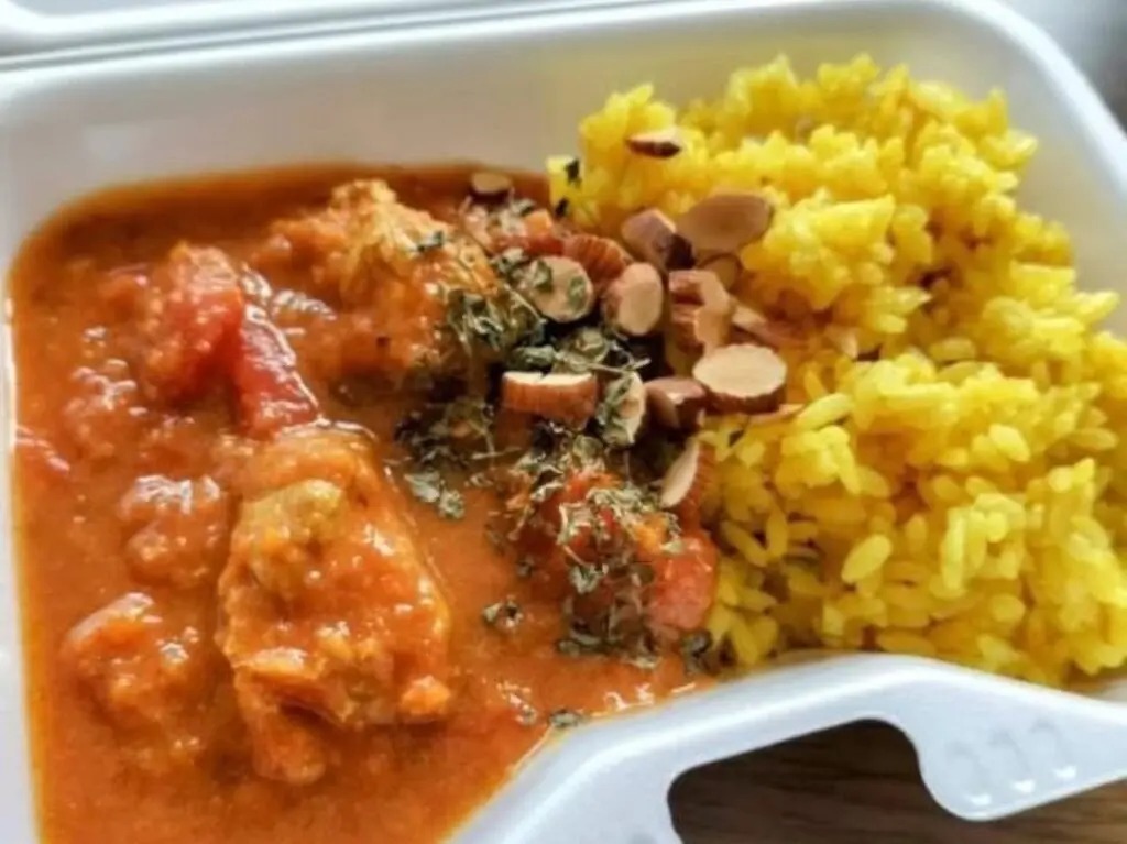 提供_休日カレー202601-3